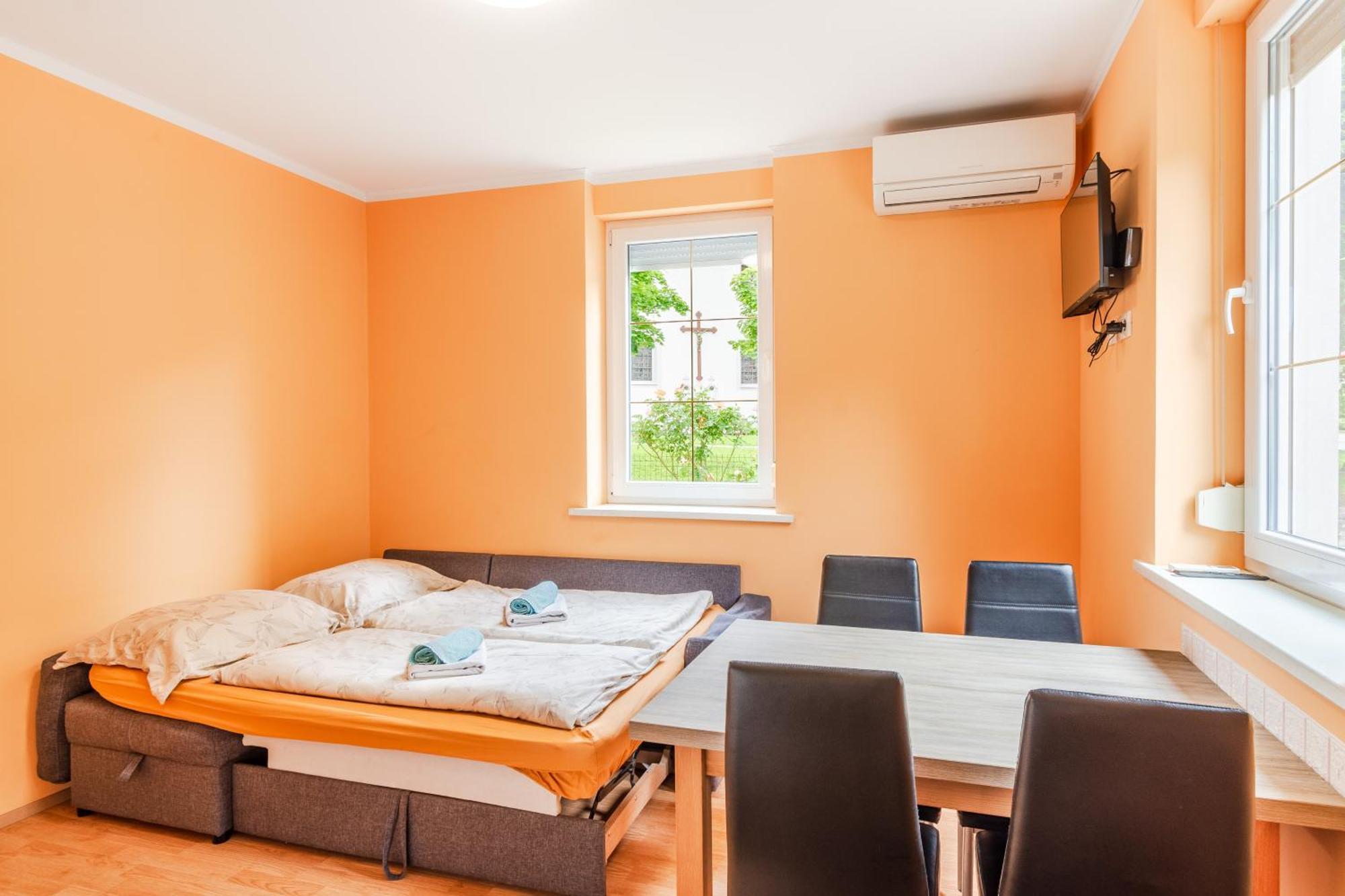 Orhideja Appartement *